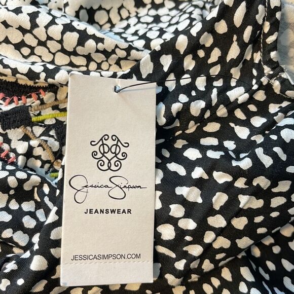 Jessica Simpson jeans wear Top NEW - Picture 3 of 4